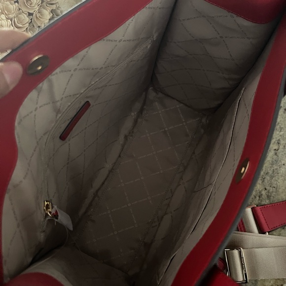 New Mk large tote & long strap ❤️ kenly - Picture 5 of 8